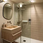 Travi Boutique By Holi מלון