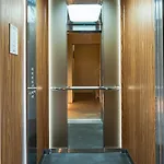 Travi Boutique By Holi *