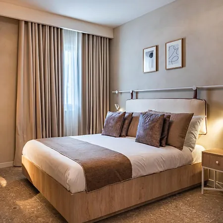 Travi Boutique By Holi Hotel *