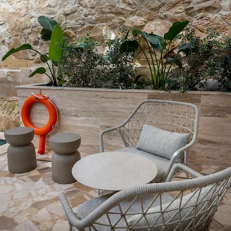 Hotel Travi Boutique By Holi *