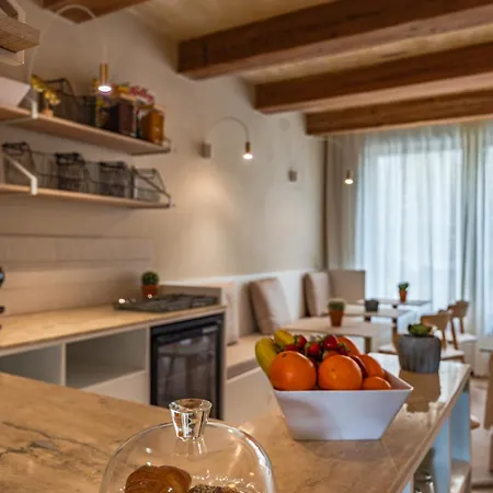 Travi Boutique By Holi Sliema