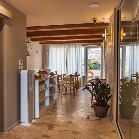 Travi Boutique By Holi Hotel