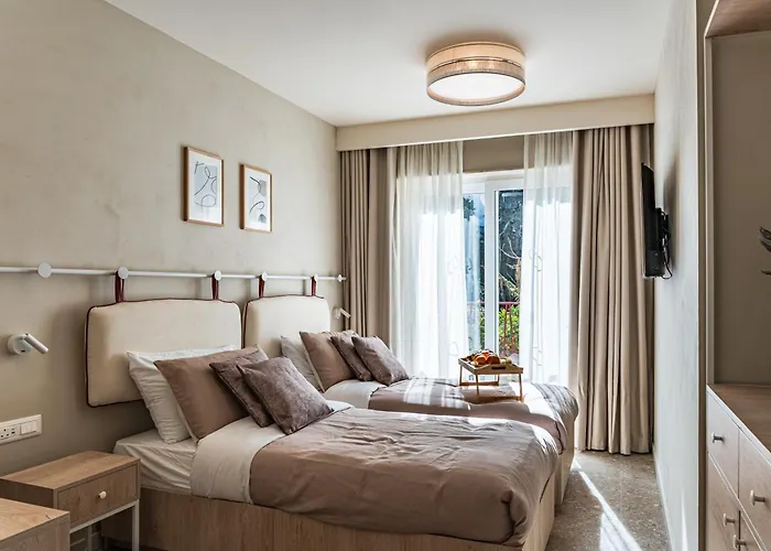 Travi Boutique By Holi Sliema